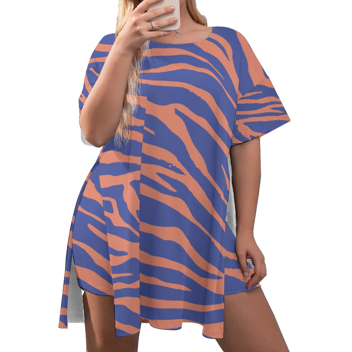 Blue & Orange Animal Print Women's Drop-Shoulder T-Shirt with Side Split and Shorts (Plus Size)