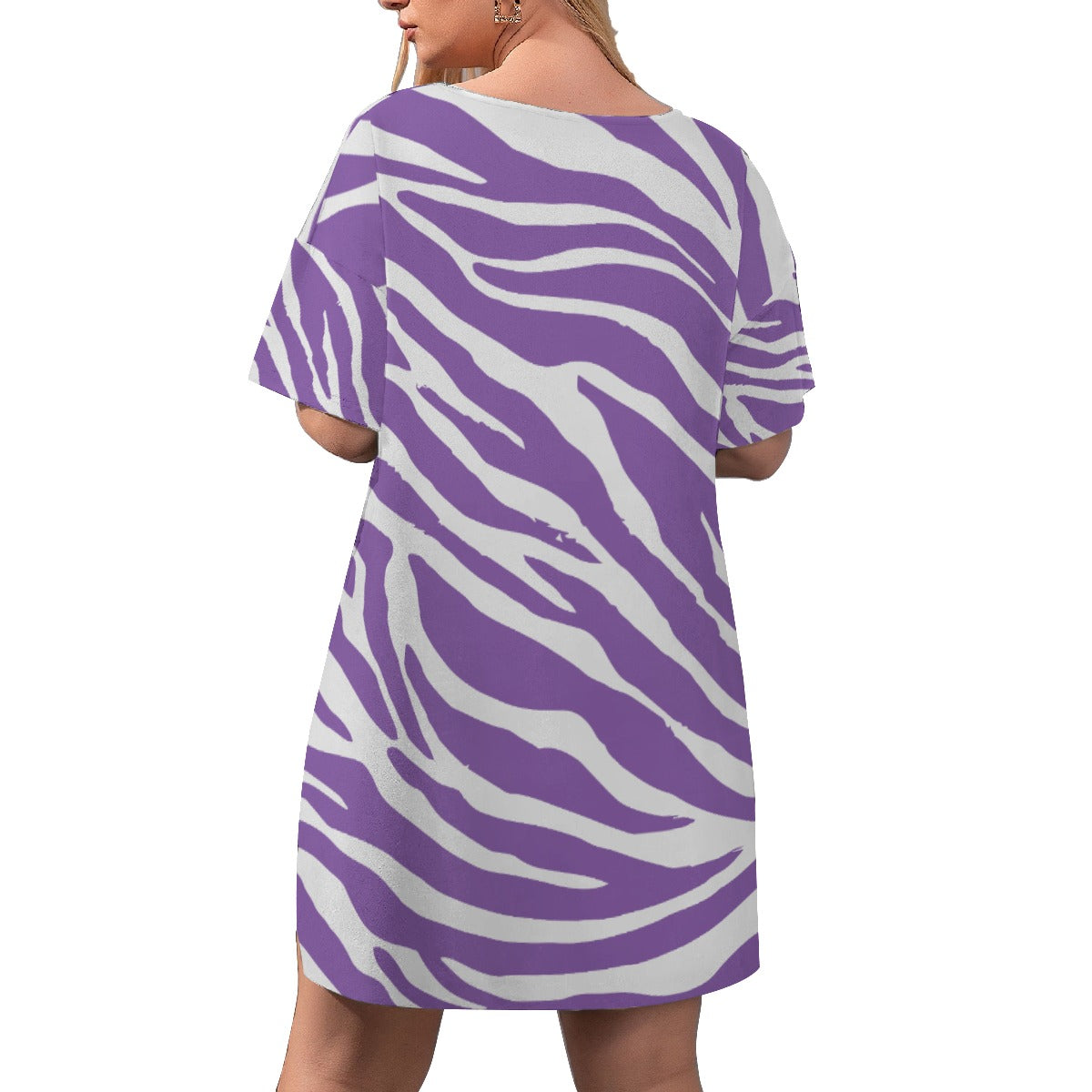 Purple & White Animal Print Women's Drop-Shoulder T-Shirt with Side Split and Shorts (Plus Size)