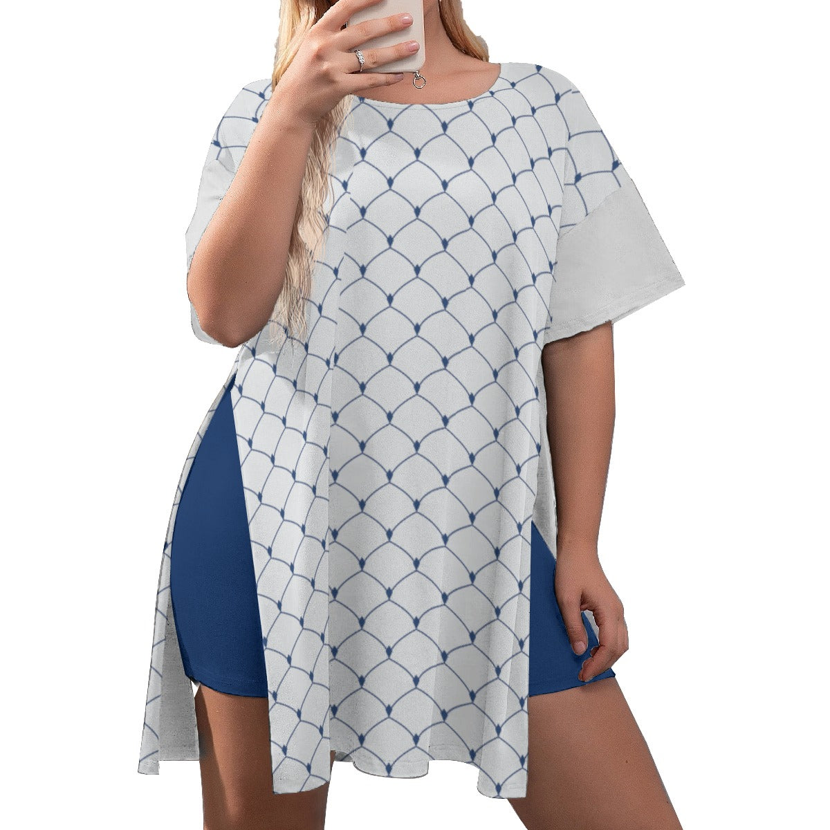 Blue & White Pattern Women's Drop-Shoulder T-Shirt with Side Split and Shorts (Plus Size)